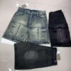 d3ebcb5c-4f7c-4338-819e-dfa305c3547b AMP Short Jean