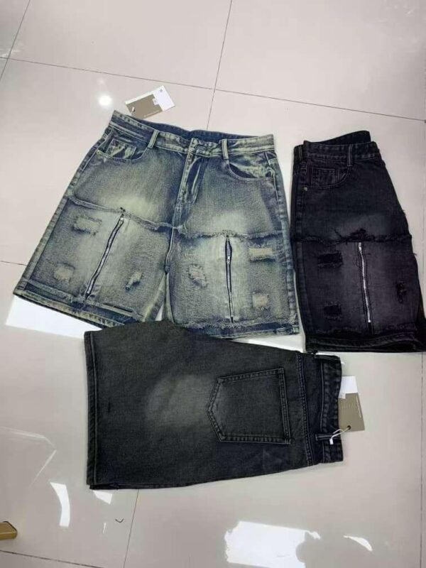 d3ebcb5c-4f7c-4338-819e-dfa305c3547b AMP Short Jean